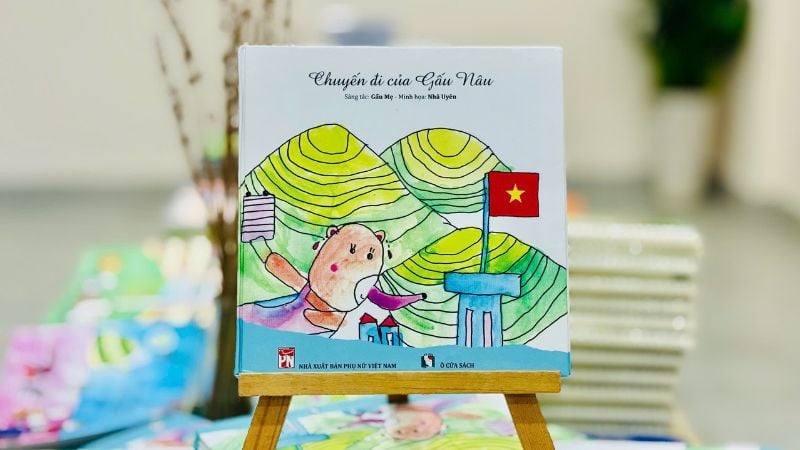 chuyen-di-cua-gau-nau-la-tac-pham-cua-chi-thanh-tam-va-con-gai