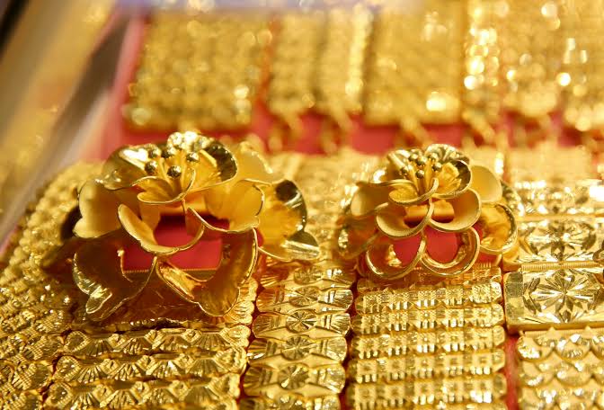 So với cuối tuần trước, cả vàng miếng và vàng nhẫn đều tăng 2,9 triệu đồng/lượng. Tuy nhiên, niềm vui của người sở hữu vàng không trọn vẹn.    
