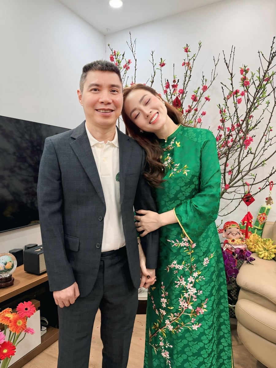 Vợ NS Công Lý: 