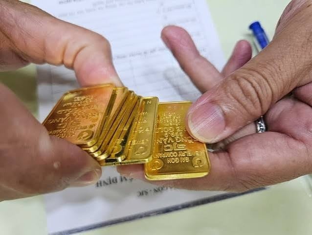 Sáng 13/7, thị trường vàng trong nước chưa ghi nhận biến động do rơi vào ngày nghỉ cuối tuần. 