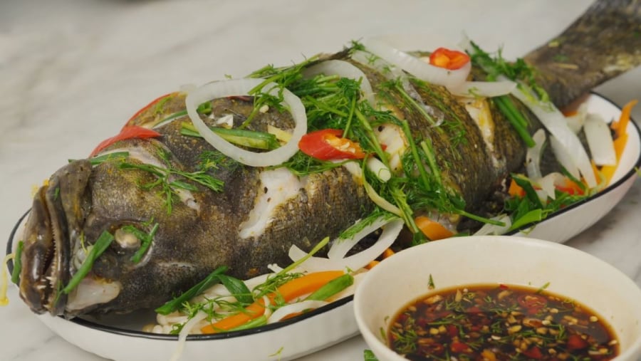 Người có vấn đề tuyến giáp: tránh dư thừa iod    