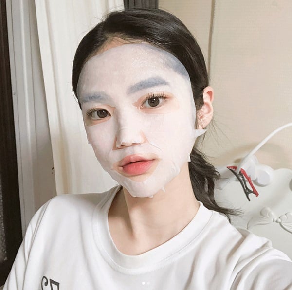 Trên thực tế, không có quy tắc chung áp dụng cho tất cả các loại mặt nạ vì mỗi sản phẩm đều có công thức và hướng dẫn sử dụng riêng.