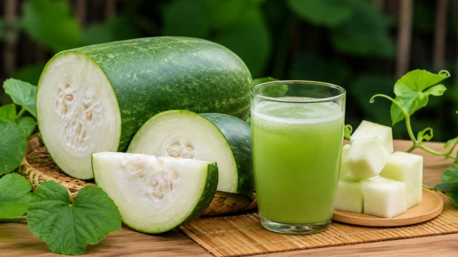 Bí đao thanh mát nhưng một số người nên cẩn thận khi ăn nhiều