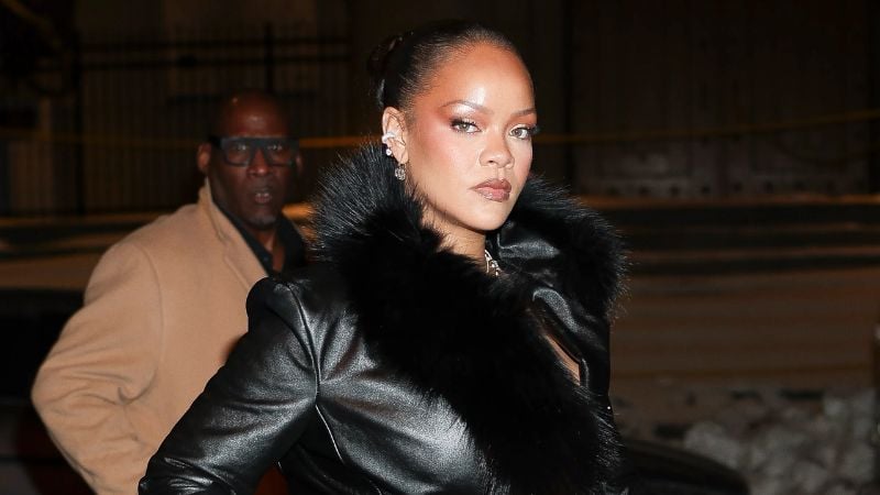 rihanna-he-lo-nhung-bai-hoc-thanh-cong-ve-xay-dung-thuong-hieu