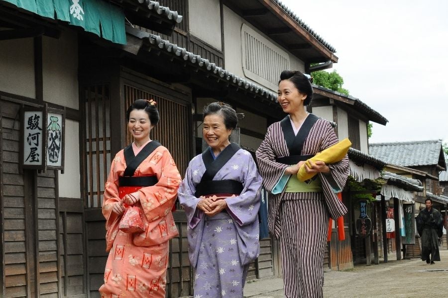nhieu-nguoi-cao-tuoi-nhat-ban-chu-dong-chon-song-mot-minh