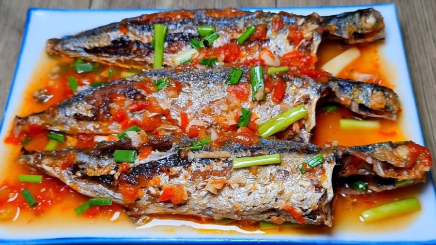 Cá nục cũng là loại cá biển có giá thành rẻ nhưng có hàm lượng dinh dưỡng dồi dào.