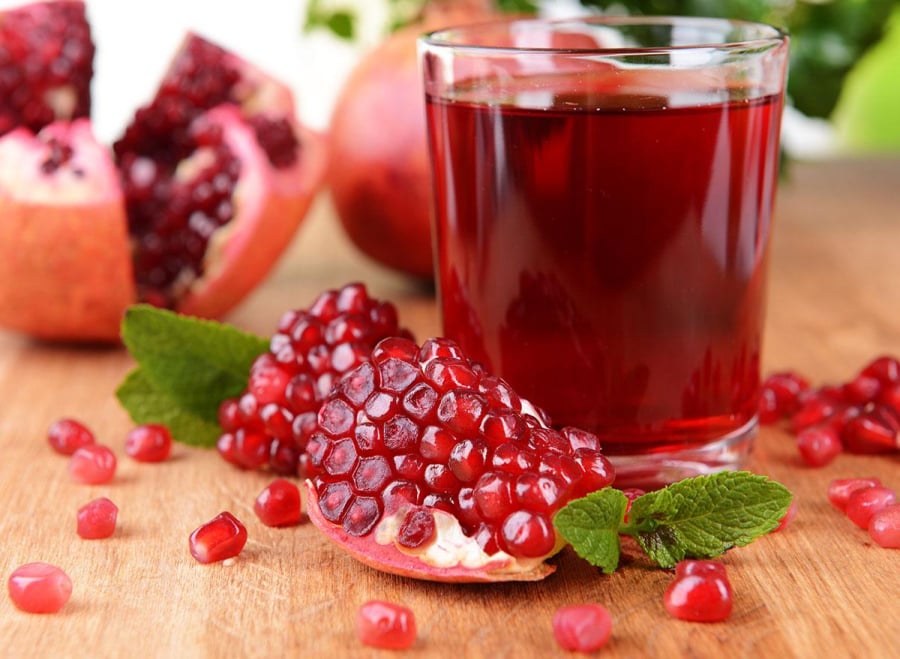 Trong loại quả này có nhiều hợp chất như polyphenol, anthocyanin và punicalagin.