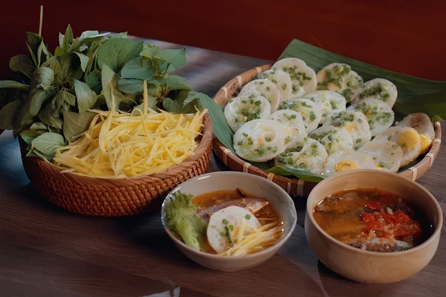 banh-can-an-kem-rau-song