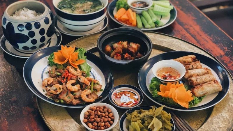 mam-com-gia-dinh-luu-giu-nhung-gia-tri-van-hoa