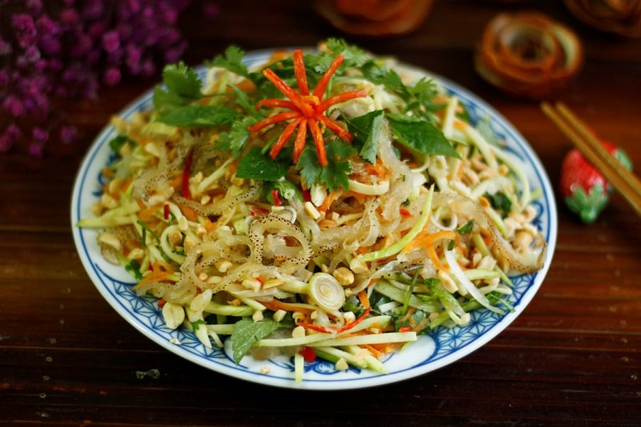 nom-sua