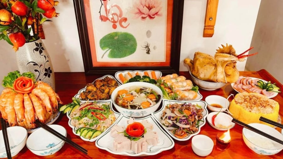 Nếu gia chủ có việc bận trong ngày 15 âm lịch, có thể làm lễ cúng vào những ngày trước đó.