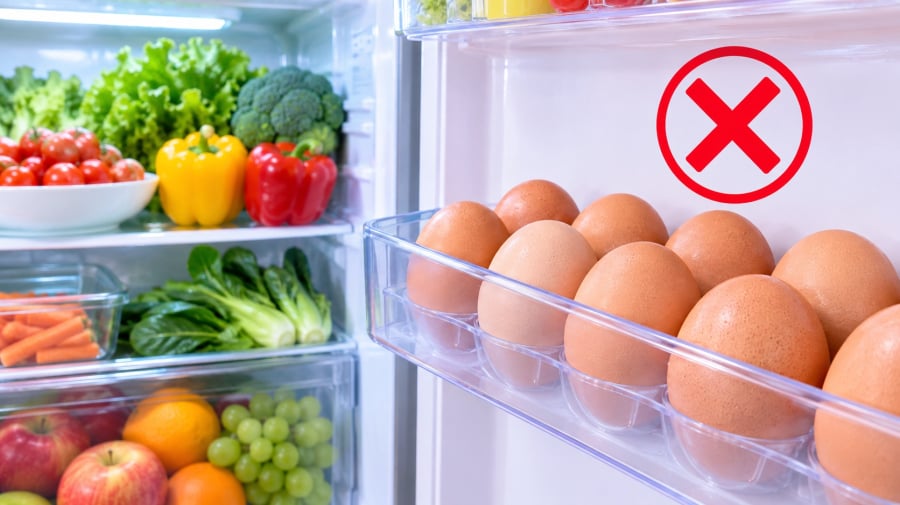 Vì sao không nên để trứng ở đây?