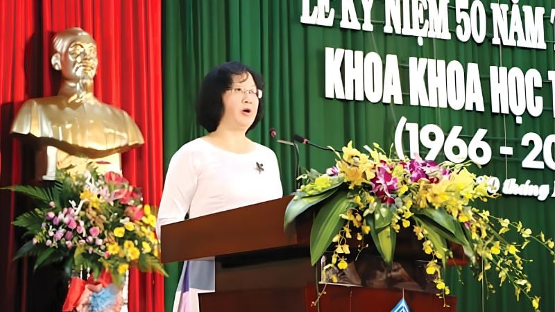gs-ts-bui-thi-buu-hue-danh-hon-3-thap-ky-cho-nghien-cuu-va-giang-day-hoa-hoc