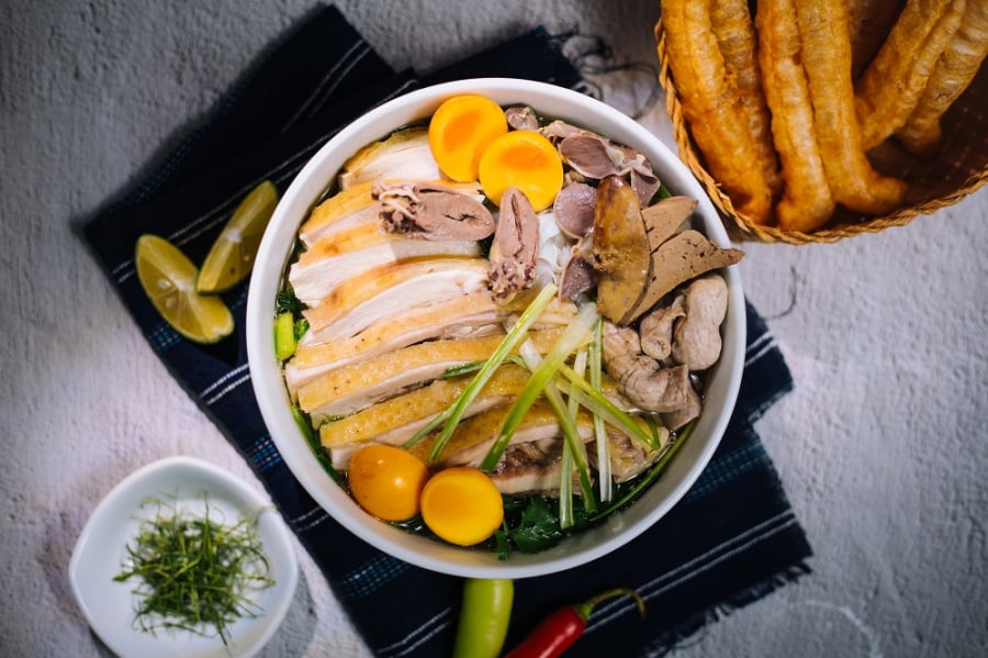 Cách nấu phở gà ngon tại nhà