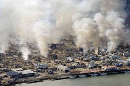 Những tai họa vẫn bất thình linh ập xuống Nhật Bản