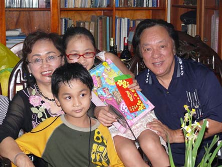 Gia đình của NSND Trần Thu Hà và nhạc sĩ Trung Kiên