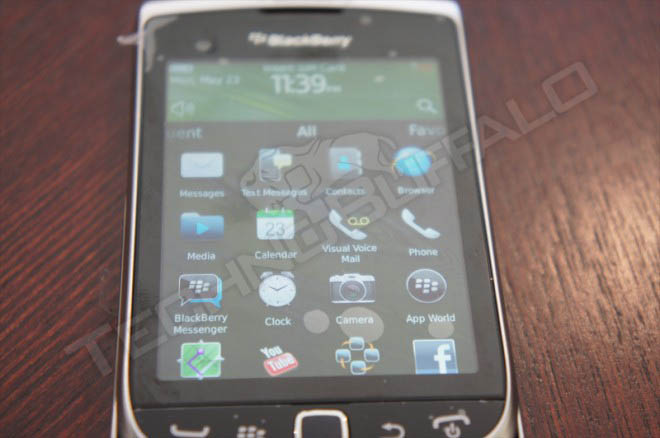 blackberry-torch-2-9810-660x438.jpg