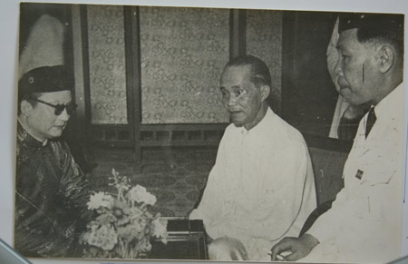 Từ trái qua: Bửu Lộc, Phạm Công Tắc, Trần Quang Vinh.