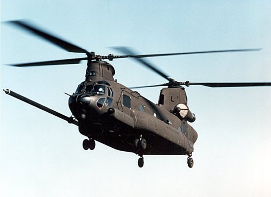 CH-47 Chinook được thiết kế và sản xuất bởi Boeing vào những năm đầu thập kỉ 60 thế kỉ trước, là sản phẩm của sự liên kết giữa Boeing và Bộ Quốc phòng Mỹ. Loại máy bay này đã được bán và sử dụng trên 16 quốc gia khác nhau.
