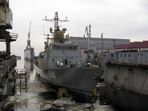 Tàu tuần tra lớp “Svetliak” dự án 10412, phiên bản xuất khẩu cho Hải quân tại Việt Nam.