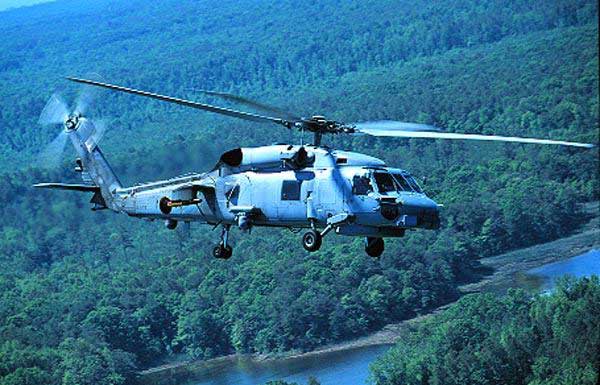 Máy bay Seahawk có kíp bay gồm 4 người: phi công, phi công phụ, các nhân viên thao tác các hệ thống sensor và vũ khí.  Máy bay Seahawk được trang bị một thiết bị rải phao tín hiệu âm thanh phát hiện tàu ngầm Sikorsky, một máy thu ARR-84, một bộ xử lý âm thanh UYS-1 và một máy định vị ARN-146 dùng để chỉ ra vị trí phía trên tàu ngầm đang lặn. Máy dò từ trường theo tàu không đồng bộ là loại AN/ASQ-81 của hãng Raytheon.  Máy bay trực thăng mang 2 ngư lôi MK46 hoặc các ngư lôi hạng nhẹ tiên tiến MK50 ALT từ hãng Honeywell.  Seahawk có thể được trang bị ngư lôi Mk46/Mk50 và tên lửa Hellfire 