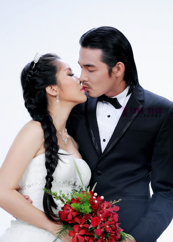 Ngọc Ngoan và Lê Phương yêu nhau đã lâu nhưng phải đến cận kề ngày cưới họ mới chính thức thừa nhận 