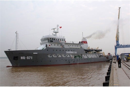 Tàu HQ-571 do Viện khoa học và công nghệ tàu thuỷ Việt nam thiết kế.