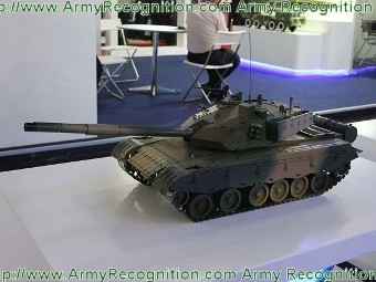Tại triển lãm DSA 2012, Công ty chế tạo Trung Quốc  NORINCO đã giới thiệu mô hình dòng xe tăng chiến đấu chủ lực mới (MBT) VT-2 được phát triển trên cơ sở dòng MBT hợp tác Trung Quốc-Pakistan MBT-2000. VT-2 là phiên bản mới nhất của dòng MBT VT-1 và VT-1A.
