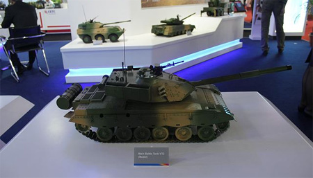 Thông tin kỹ-chiến thuật cơ bản của MBT VT-2 hầu như chưa được tiết lộ. Căn cứ vào các nguồn tin mở, VT-2 được trang bị động cơ diesel 800 mã lực (có thể nâng cấp lên phiên bản động cơ 1.500 mã lực), sử dụng cơ cấu truyền động cơ khí (có khả năng là hộp số tự động), pháo chính 125 mm có hệ thống cân bằng nòng pháo và thiết bị nạp đạn tự động.