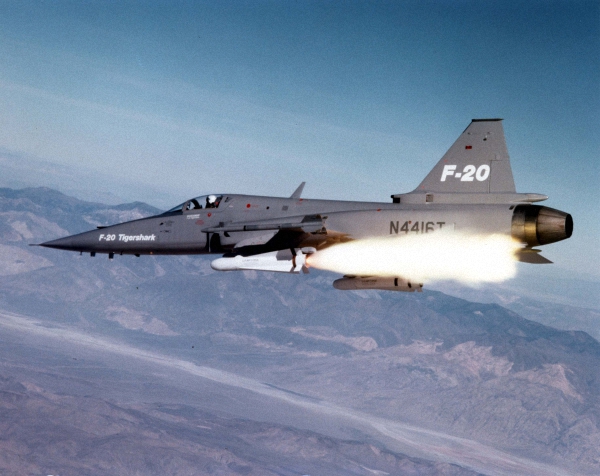 FC-1 có thể đối phó với máy bay chiến đấu tiên tiến hiện nay