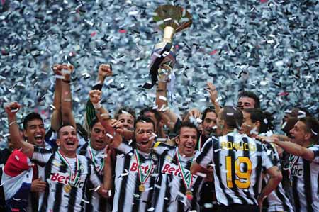 Juventus có những bước tiến ngoạn mục và chạm tay tới Scudetto mùa giải năm nay một cách xuất sắc