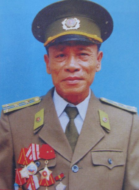 Anh hùng Đặng Công Hậu (Tư Nam, Bá Âm) - Nguyên Giám đốc Công an Đặc khu Vũng Tàu-Côn Đảo, 
