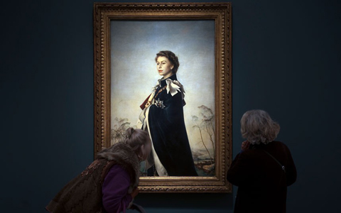 Nhân kỷ niệm 60 năm trị vì của Nữ hoàng Anh Elizabeth II, Triển lãm chân dung quốc gia tại London tổ chức một lễ trưng bày các tác phẩm nghệ thuật về vị nữ hoàng thứ 8 của quốc gia này.