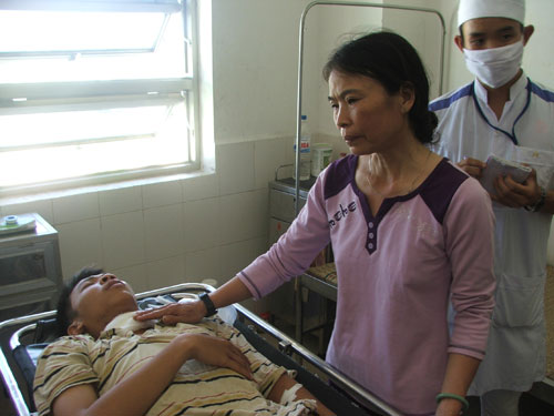 Em Đặng Hắc Lâm đang điều trị tại bệnh viện