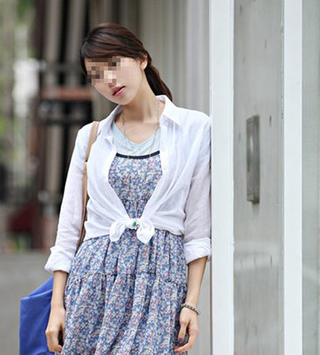 Lisa Trần, gái bán dâm gốc Việt chuyên nghiệp tại New York, trong trang phục đi làm ban ngày.