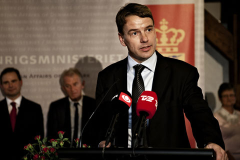 Bộ trưởng Phát triển Christian Friis Bach tuyên bố dừng 3 trên 4 dự án ODA của Đan Mạch tại Việt Nam để điều tra sự cố thâm hụt tiền. Ảnh: politiken.dk