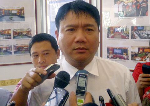 Bộ trưởng Đinh La Thăng đã khẳng định sự ưu tiên hàng đầu trong nhiệm kỳ của mình: 