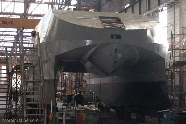 Hình ảnh chiến thuyền đặc biệt của Pháp được lắp ráp tại xưởng đóng tầu