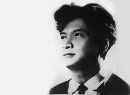 Chế Lan Viên (tên thật là Phan Ngọc Hoan, sinh năm 1920), quê gốc ở Cam Lộ, Quảng Trị, nhưng Chế Lan Viên lớn lên ở An Nhơn, Bình Định.