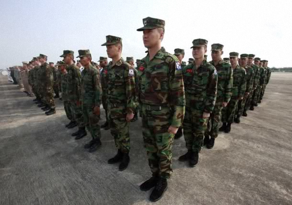 Quân đội Thái Lan hiện cũng đang sử dụng U-Tapao vào mục đích quân sự bên cạnh nhiệm vụ khai thác dân sự thường thấy