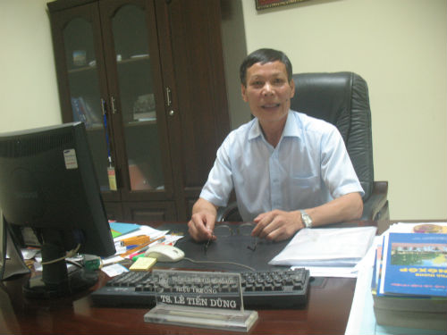 Ông Lê Tiến Dũng