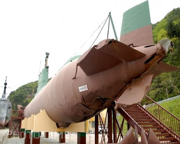 Tàu ngầm mini Yugo của Triều Tiên loại chuyển cho Việt Nam