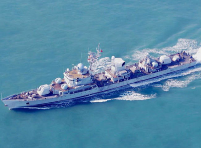 Tờ Philippine Star cũng dẫn lời Bộ Quốc phòng Philippines xác nhận việc tàu Trung Quốc mắc cạn. Theo Bộ Quốc phòng Philippines, con tàu mắc cạn là tàu hộ vệ tên lửa lớp Giang Hồ mang số hiệu 560.
