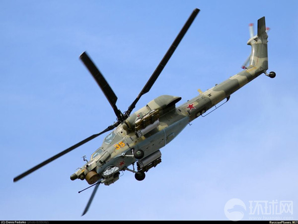 Đối với chiếc trực thăng dòng Mi-28N còn có hệ thống thấu kính quan sát ban đêm, hệ thống dò tìm mục tiêu trên không cũng như trên mặt đất...