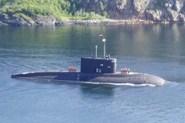 Lữ đoàn tàu ngầm cũng là niềm kiêu hãnh của Hạm đội Baltic khi trong biên chế có tới ba tàu ngầm diesel bao gồm tàu ngầm B-227 project 877, B-806 project 877 EKM và B-585 St Petersburg project 677.