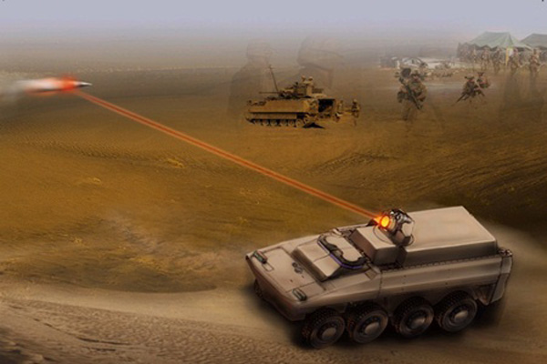 Theo báo Trung Quốc: Vũ khí laser chiến thuật Low-Sentinel của Lục quân Mỹ, do Công ty Lockheed Martin nghiên cứu phát triển, có thể dùng container vận chuyển, được kéo bởi xe tải quân sự chiến thuật, thực hiện cơ động nhanh trên chiến trường, đánh chặn có hiệu quả các mục tiêu trên mặt đất và trên không ở tầm thấp, có tính cơ động chiến thuật mạnh.