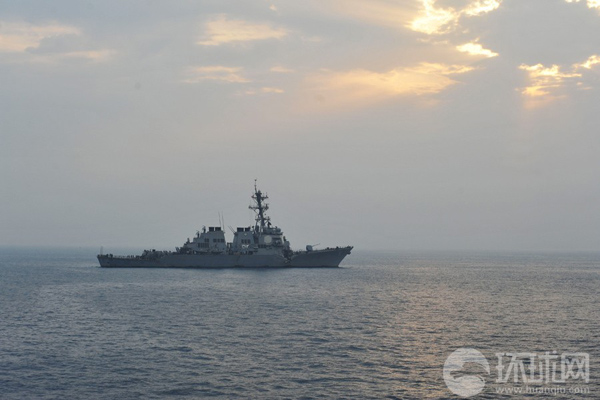 Theo người phát ngôn Hải quân Mỹ Greg Raelson, tàu khu trục USS Porter hiện đang neo đậu tại cảng ở Jebel Ali, Dubai.  USS Porter đang trong kế hoạch triển khai cho Hạm đội 5 thuộc Hải quân Mỹ, có căn cứ ở Bahrain, quốc đảo vùng Vịnh gần Iran.
