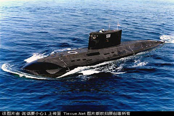 Bên cạnh đó, các hệ thống vũ khí của tàu ngầm Kilo được thiết kế cho mục đích chống tàu nổi và tàu ngầm, đặc biệt hệ thống tên lửa chống hạm Club-S, với phạm vi tác chiến rất rộng. 
