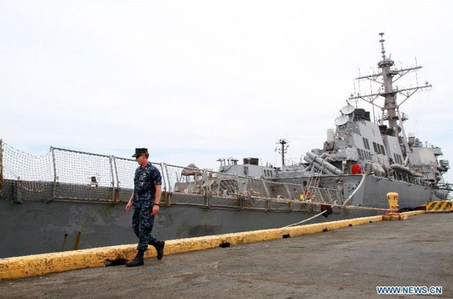 Trong khi đó sứ quán Mỹ tại Manila lại khẳng định “chuyến thăm (của chiến hạm Milius) nêu bật các mối liên   kết chặt chẽ về mặt lịch sử, cộng đồng và quân sự giữa Hoa Kỳ và Cộng hoà Philippines”.