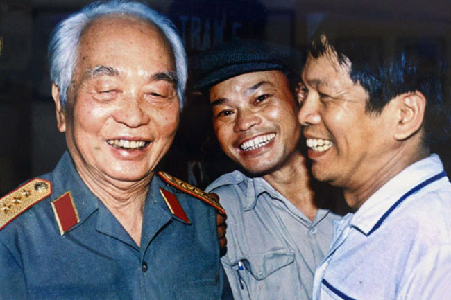 Nụ cười của Đại tướng Võ Nguyên Giáp.
